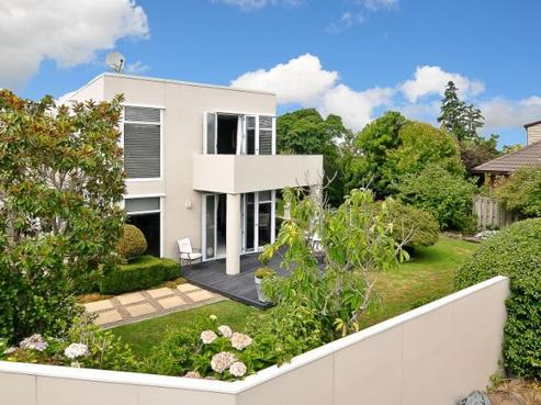 9 Harrowfield Drive, Harrowfield