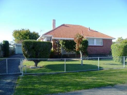 1003 Lane Street, Mahora
