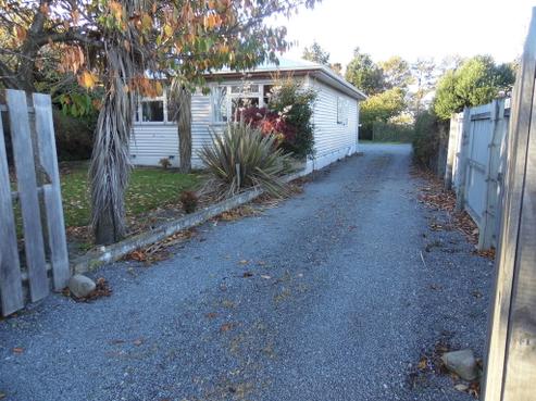 14 Saunders Road, Allenton