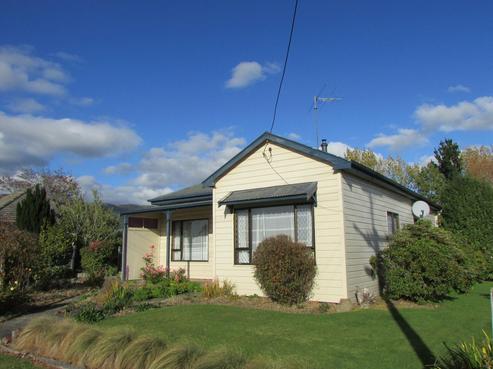 7 Sussex Street, Tapanui