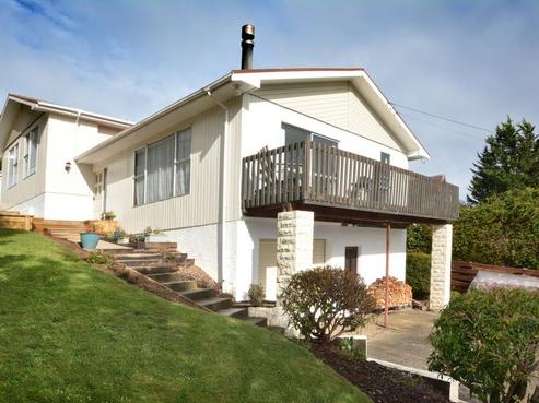 468 Pine Hill Road, Pine Hill