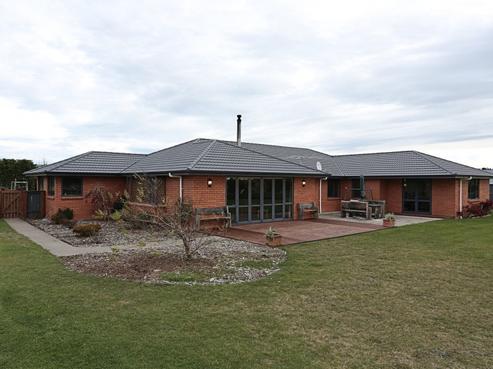 407 Mill Road North, Myross Bush