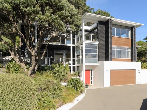 77 Burnham Street, Seatoun