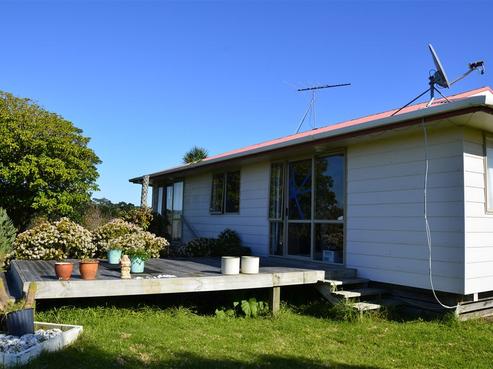 100 Lees Gully Road, Pollok