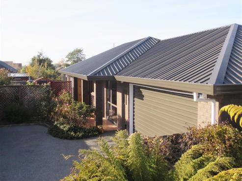 82A Cavendish Road, Casebrook