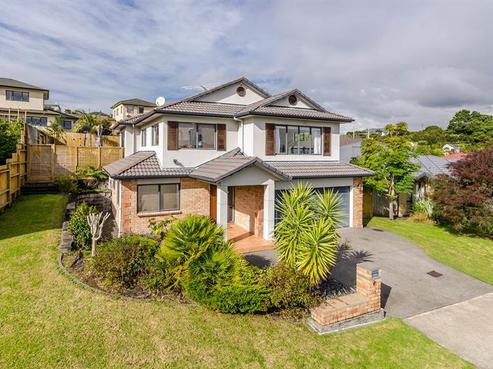9 Marbella Crescent, Oteha