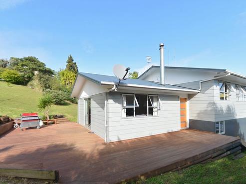 34 Memorial Drive, Parahaki
