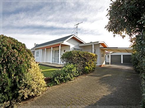 69 Himatangi Street, Himatangi Beach