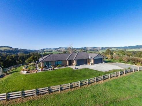 574 Komokoriki Hill Road, Kaipara Flats