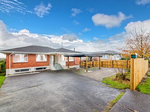 4213 Great North Road, Glendene