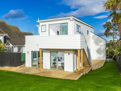 63 Killarney Avenue, Torbay
