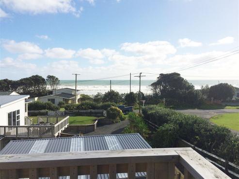 4 Tokopapa Street, Mokau