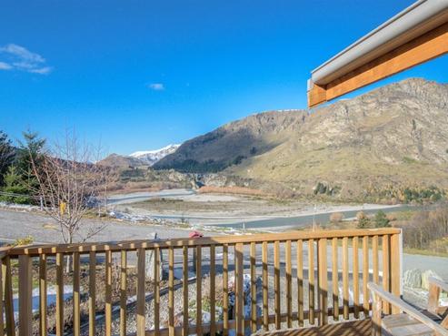 8 Atley Road, Arthurs Point