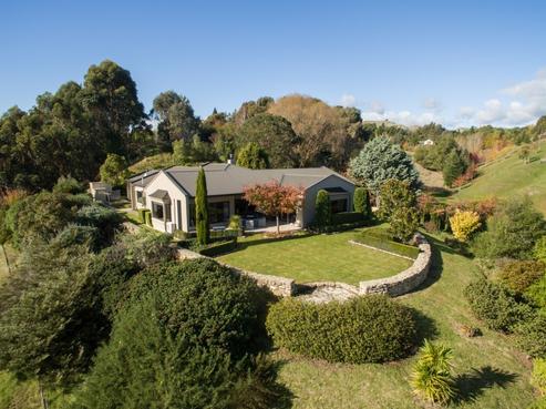 16 Rochfort Road, Havelock North