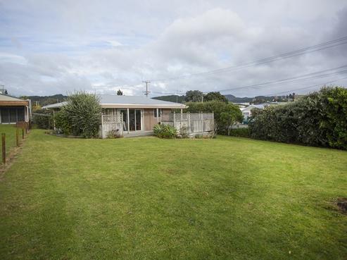 225 Hetherington Road, Whangamata