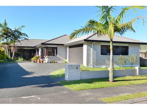 5 Chalmers Close, Orewa