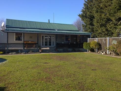 3 Clinton Street, Darfield