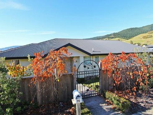 70 Washbourn Drive, Richmond