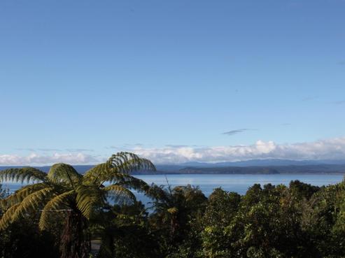 25 Hauraki Terrace, Pukawa