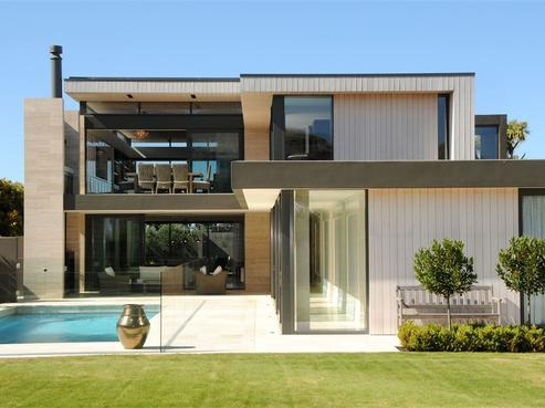 86 Esplanade, Sumner