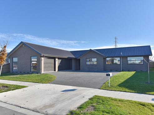 13 Huntingdon Drive, Fernside