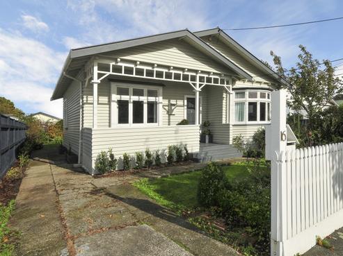 16 Pilmuir Street, Central Hutt