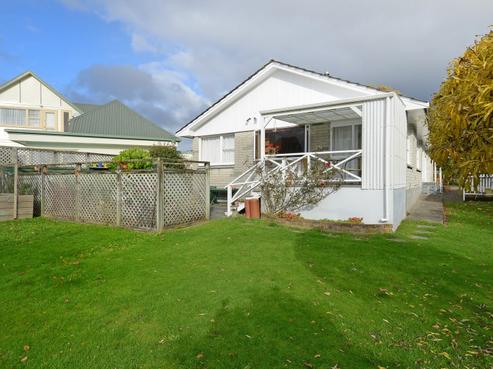 26B Avalon Crescent, Avalon