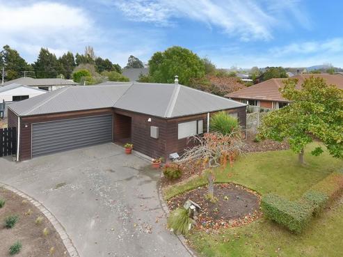 9 Greenwood Close, Woodend