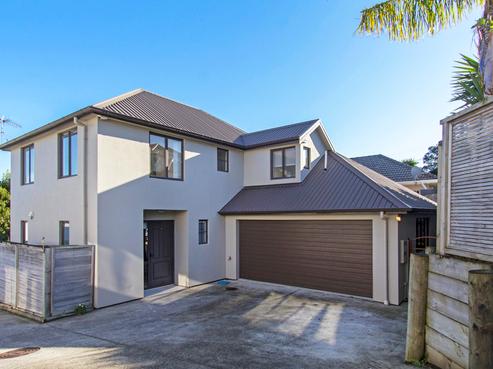 34B Bleakhouse Road, Howick