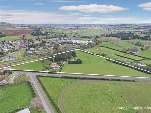 23 Logan Road, Buckland