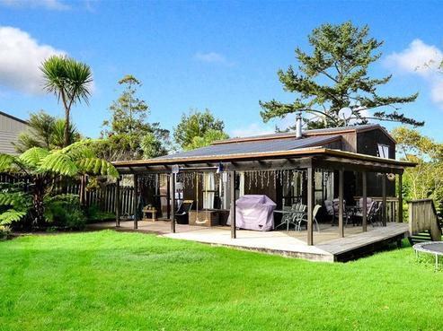 36 Mcentee Road, Waitakere