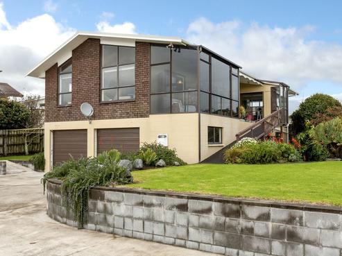 16 Mcfarlane Street, Oakura