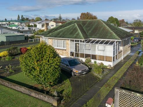 9 Garnett Avenue, Forest Lake