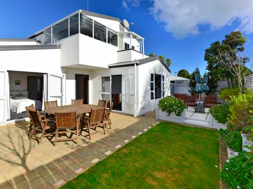 11 Plover Street, Southshore