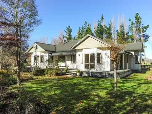 907 State Highway 2, Otane