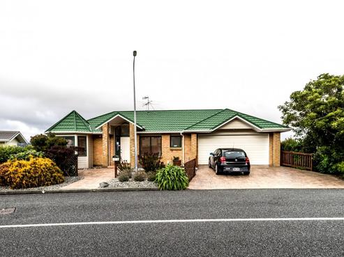 57 Redvers Drive, Belmont
