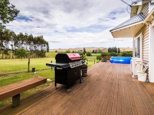 2699 Middle Road, Poukawa