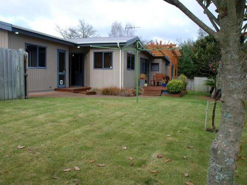 1/9 Ingle Avenue, Waipahihi