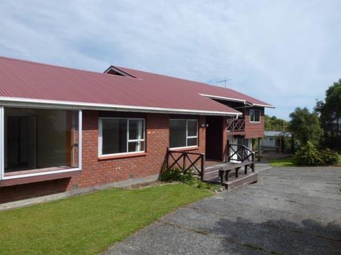 8 Coulson Road, Karoro