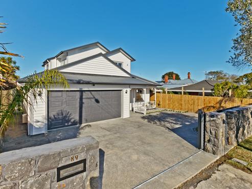 89 Old Lake Road, Narrow Neck