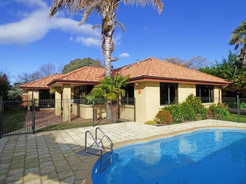 19 Hetley Crescent, Taradale