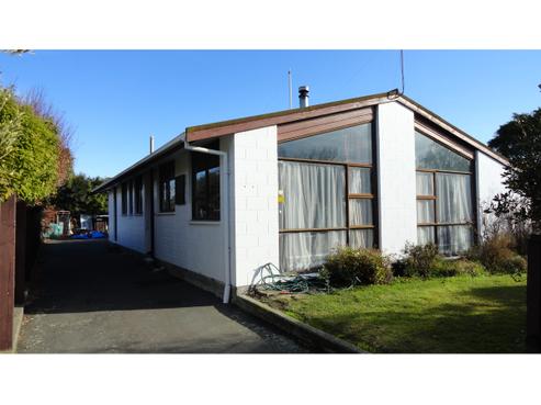 13 Gibbs Drive, Woodend