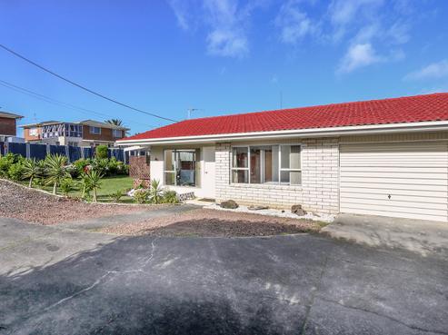 1/4220 Great North Road, Glendene