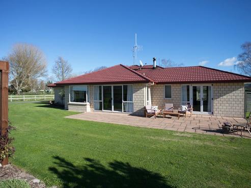 240 Station Road, Matamata