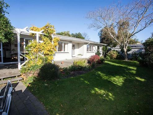 61A Grahams Road, Burnside