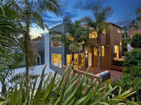 34B Seabreeze Road, Narrow Neck