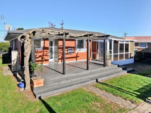 270 Sandwich Road, Saint Andrews