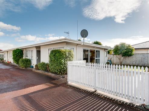 2/141 Nelson Crescent, Napier South