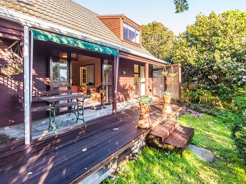 9A Arthur Grove, Waikanae