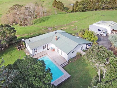 174 Creightons Road, Clevedon